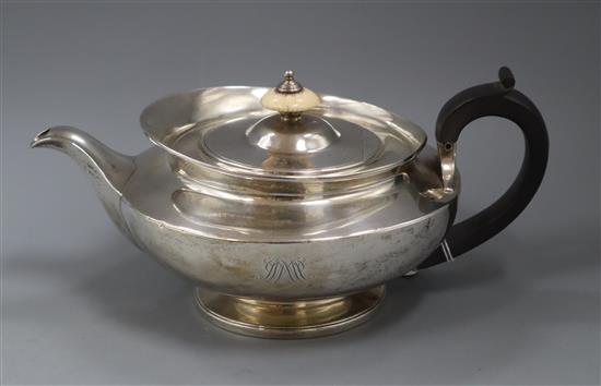 A George IV silver teapot by William Eley II, London, 1825, gross 27.5 oz.